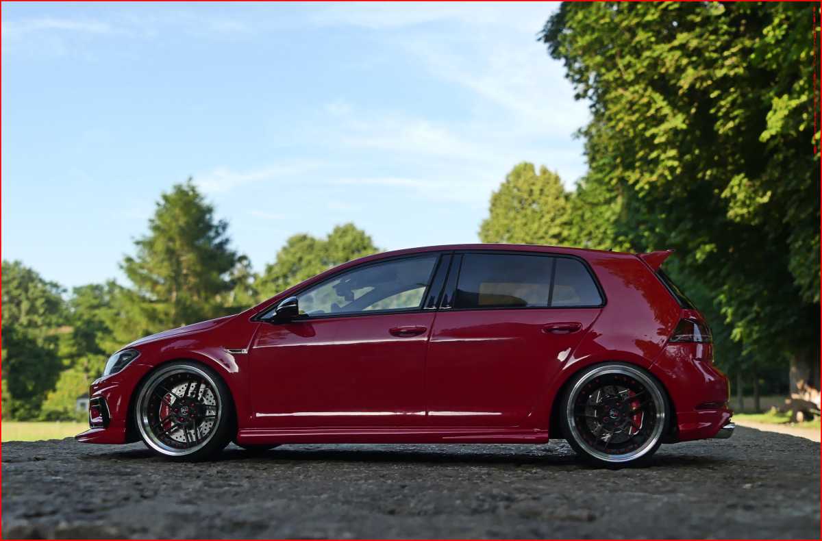 1:18 VW Golf 7 GTI Oettinger RED-Edition inkl OVP